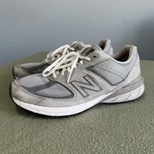 New Balance — New Balance ’S 990v5 Shoes — Sneaker — resale