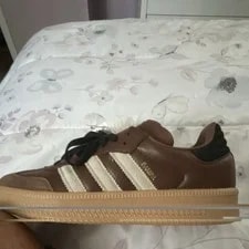 Adidas Samba Low Top / Lace-Up Sole 2