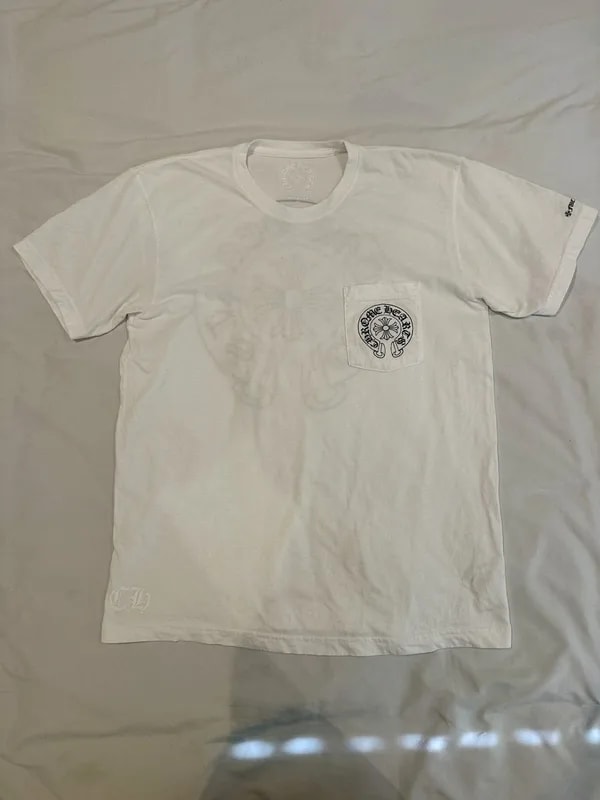 Hearts Horseshoe Logo Pocket T-Shirt 2