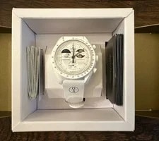 Omega X Swatch MoonSwatch Mission TO Earthphase Moonshine Gold Cold Moon Snow 3