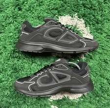 B30 Low Top Athletic New With the Box 2