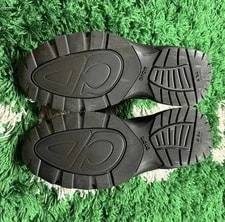 B30 Low Top Athletic New With the Box 4