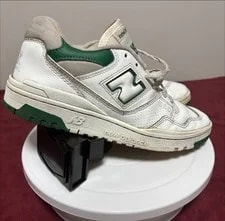 New Balance 550 Size 8 ’S 4