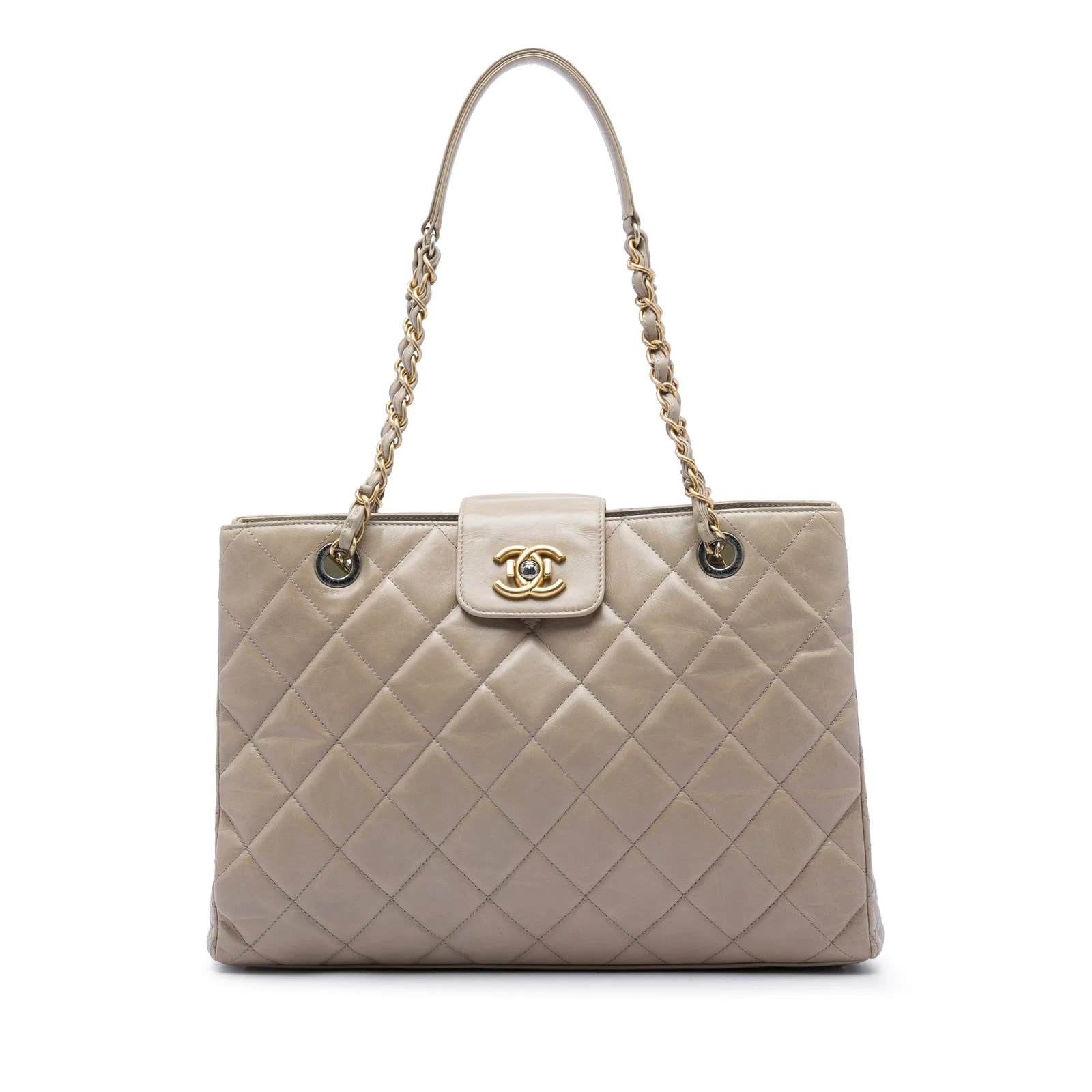 Chanel — Daily Walk — Handbag — resale