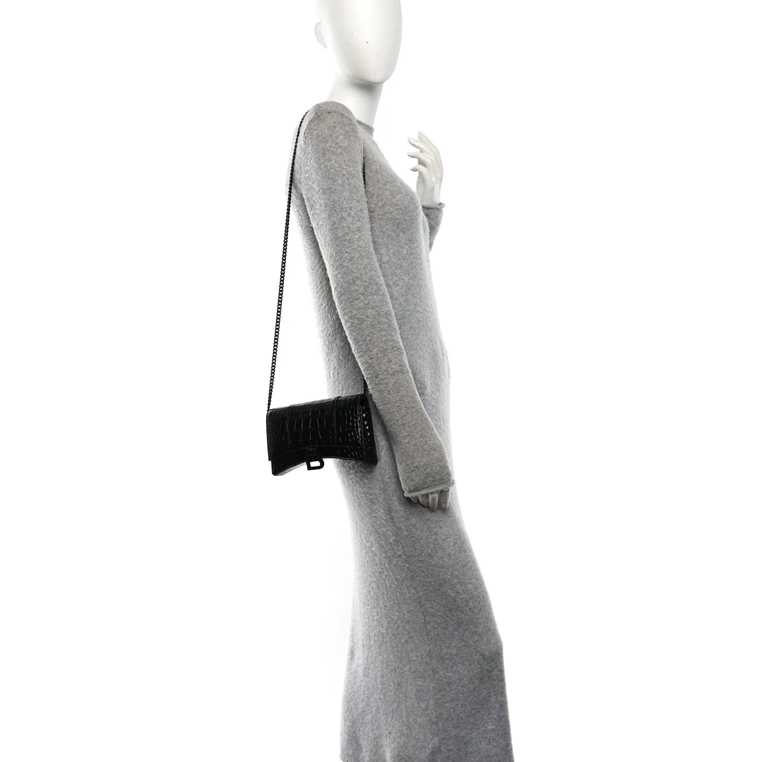 Shiny Monochrome Embossed Hourglass Chain 2