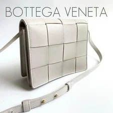 Bottega Veneta — Bottega Veneta Maxi Off — Handbag — resale