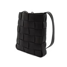 Bottega Veneta Cassette Messenger Crossbody 152315781 2