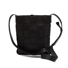 Bottega Veneta Cassette Messenger Crossbody 152315781 4