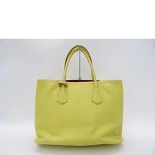 Prada / / /25/B /69 2