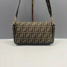 Authentic Fendi Baguette Medium 2