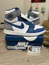 Size 9 - Air Jordan 1 Retro High OG (Ships Asap!) 3