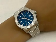 Breitling Avenger Automatic 42 A17318101C1A1 Auto Near A6344 2