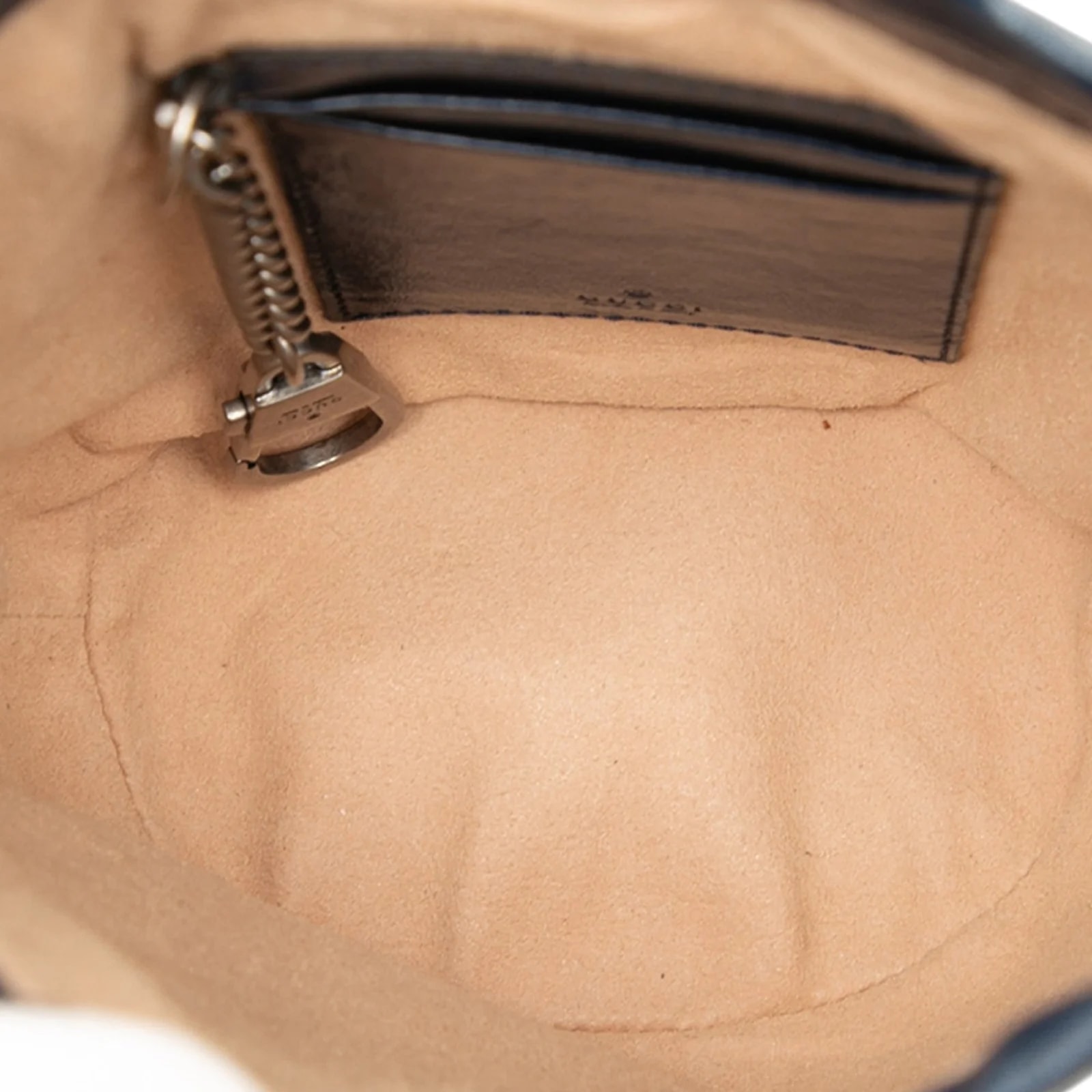 Mini GG Marmont Matelasse Diagonal Torchon Bucket 4