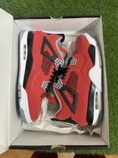 Air Jordan — Air Jordan 4 Toro Bravo — Sneaker — resale