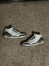 Size 11.5 - Air Jordan 3 Retro 2