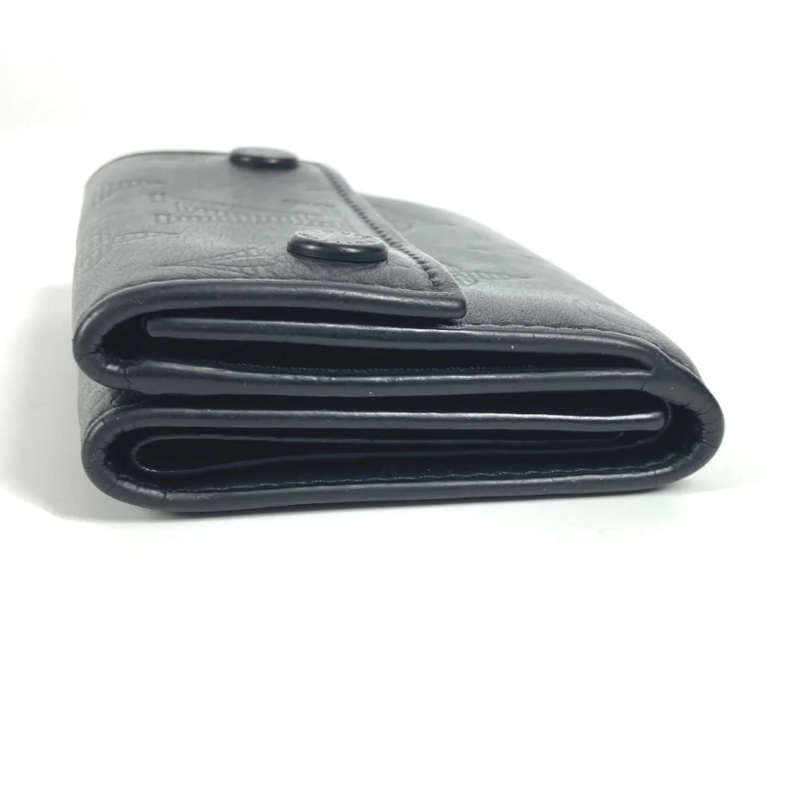 Louis Vuitton Shadow Wallet (Tri-Fold) 4