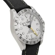 Tudor Black Bay Pro 79470 White 733548 3