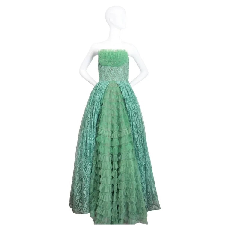 1950's Tulle Strapless Evening Gown Lace Evening Dress UK 6 US 2 — Clothing — resale