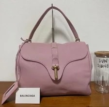 Balenciaga Authentic 2
