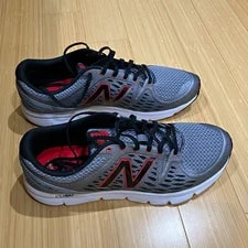 New Balance — New Balance Lace-Up Low Top Running — Sneaker — resale