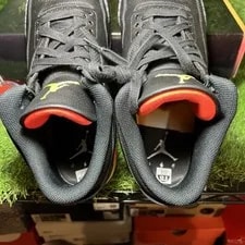 Size 12.5 - J. Balvin X Air Jordan 3 Retro Rio 4
