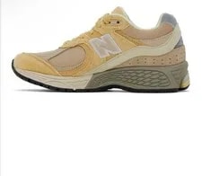 New Balance — New Balance Auralee X 2002R New Without Box — Sneaker — resale