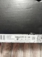 Size 9.5 - Air Jordan 5 Retro 2025 Grape 2