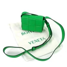 Exhibit Bottega Veneta Candy Cassette Paraquito 2