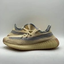 ( NO BOX) Yeezy 350 V2 2