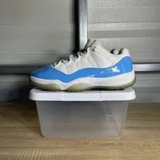 Jordan — Size 9 - Jordan 11 Retro Low 2017 — Sneaker — resale