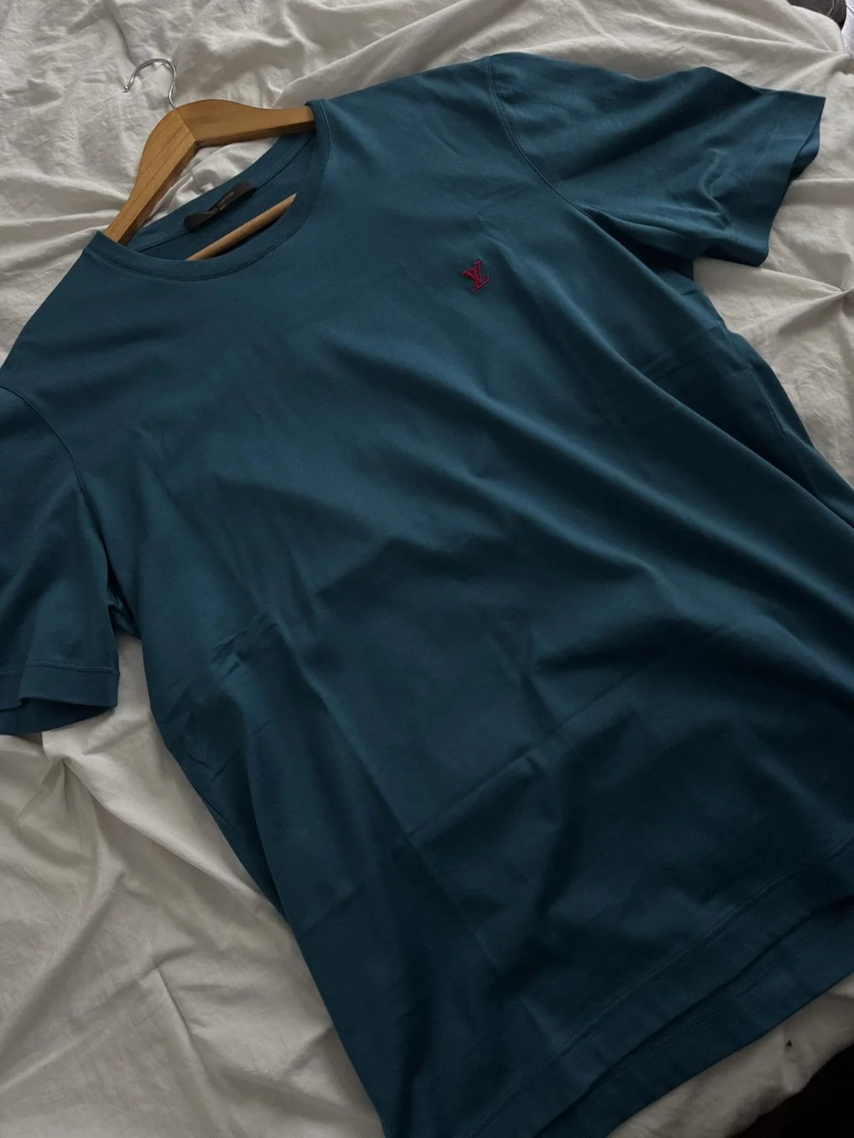 Louis Vuitton T-shirt 2
