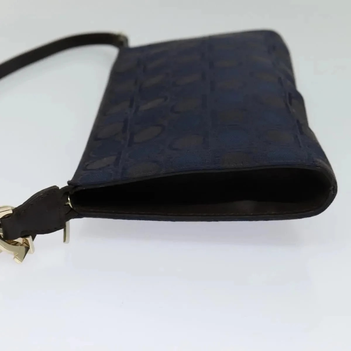 Salvatore Ferragamo Gancini 3