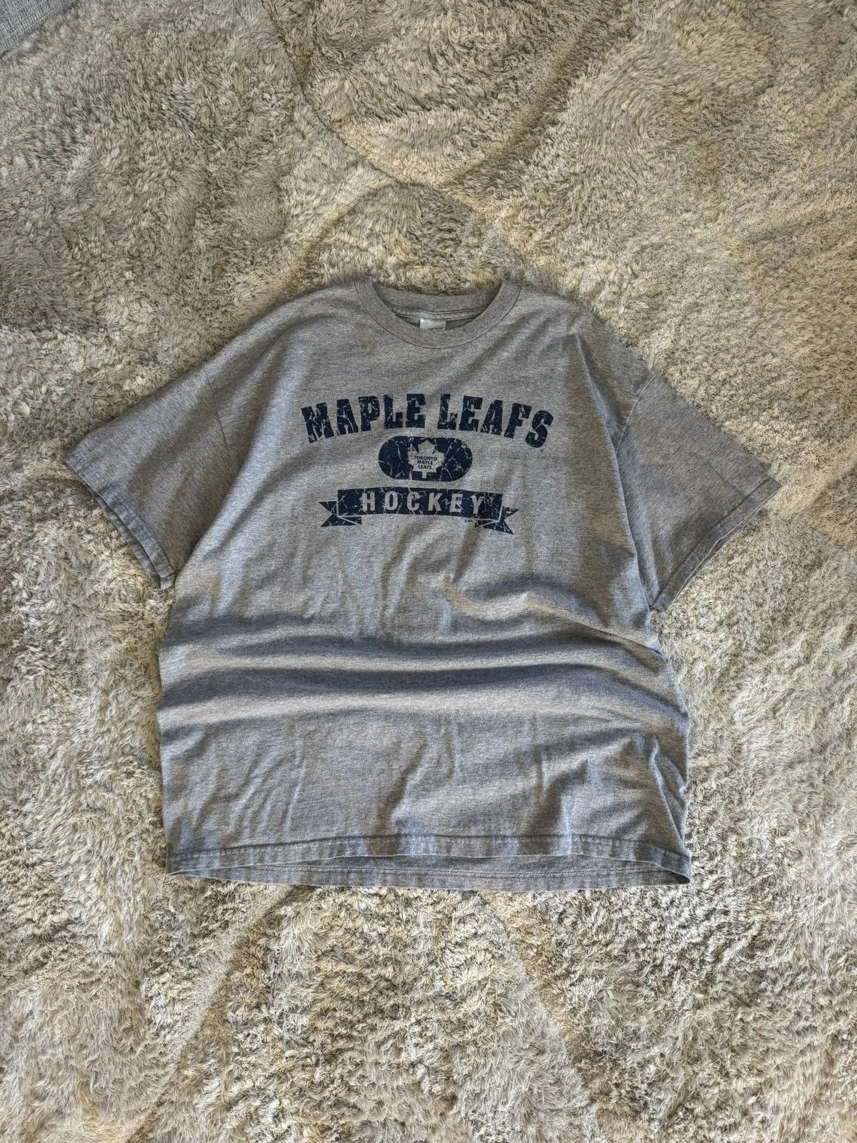 Y2K Toronto Leafs T-shirt 2