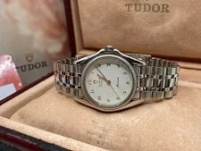 Tudor Monach Quartz + Boxes - 35mm 2