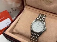 Tudor Monach Quartz + Boxes - 35mm 4