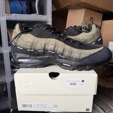 Size 15 - Undefeated X Nike Air Max 95 Geo - NYC Neon New Fast Ship 3
