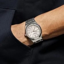 Audemars Piguet Royal Oak 15500ST.OO.1220ST.04 Stainless Steel Silver-White 2