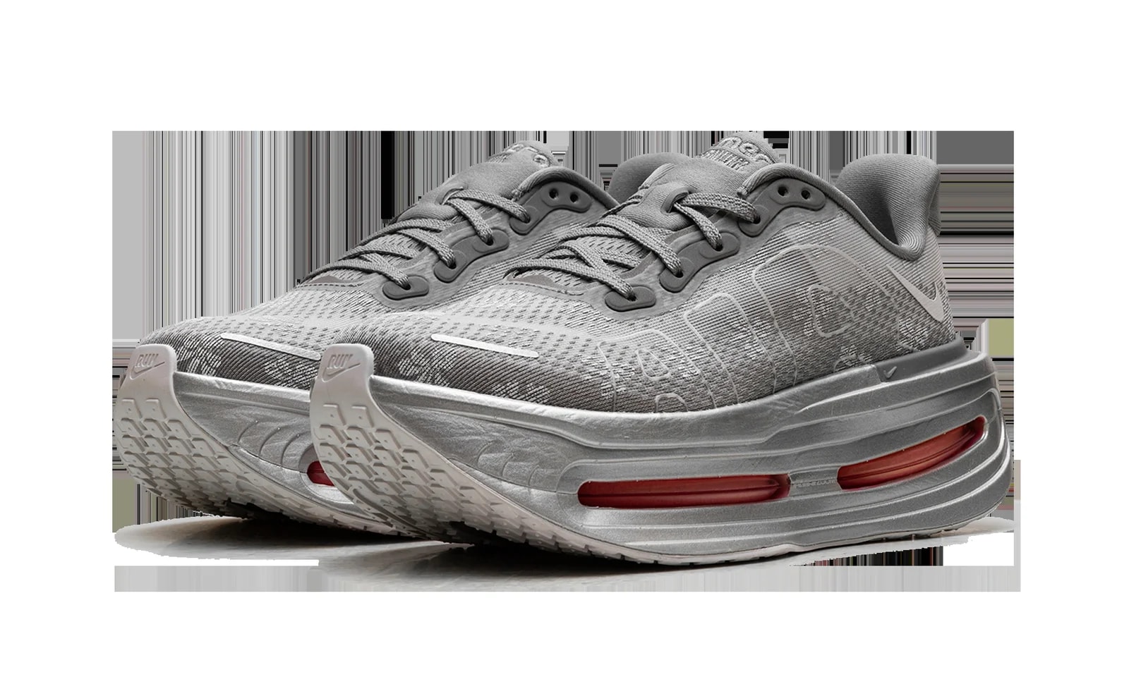 Vomero Wmns "Geyser / Metallic " IQ0028 001 2