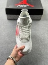 Jordan Air 4 Retro Money Mid Top 3