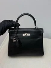 Hermès — Auth Hermès Kelly 25 Evergrain Crossbody — Handbag — resale