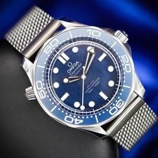 Omega Seamaster Diver 300M James Bond 60th 210.30.42.20.03.002 42mm Box Papers 2