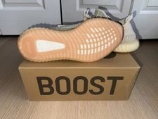 Yeezy Boost 350 V2 Citrin 3