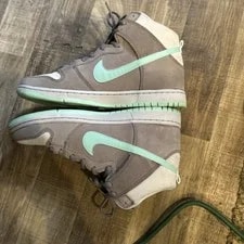 Nike SB Dunk High Pro 'Soft )305050 030 2