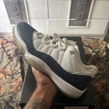 Air Jordan — Air Jordan 11 Retro Low LE ’S — Sneaker — resale