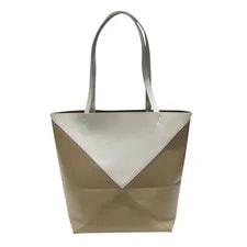 Loewe Puzzle Fold A779G50X18 in Calf #2200 2