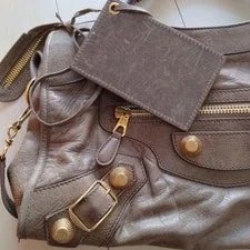 Balenciaga Giant City From Japan 4