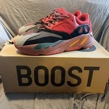 Yeezy Boost 700 US Size 10.5 Hi-res HQ6979 Clean! 2