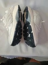 Saucony Stella Sample Shoe 5.5 Low Top 🎩 Athletic Shoes 4