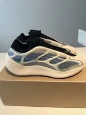 Adidas Yeezy 700 V3 Kyanite 2