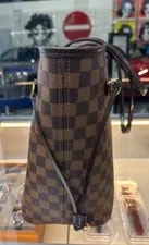Louis Vuitton Neverfull - With Organizer 4